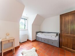 Restful Holiday Home in Koksijde With Hot Tub and Sauna