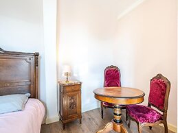 Unique Holiday Home in Cerfontaine With Garden