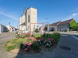 Unique Holiday Home in Cerfontaine With Garden