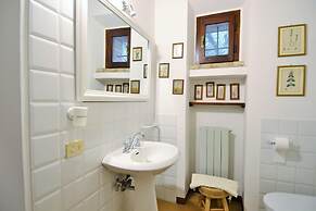 Belvilla by OYO Armeria