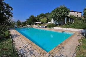 Farmhouse in Umbertide With Pool