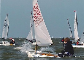 Restful Holiday Home in Grou