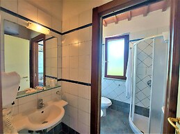 Belvilla by OYO Il Girasole Villette Trilocali