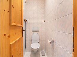 Apartment in a Quiet Location