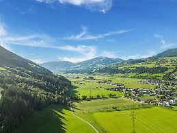 Apartment in a Quiet Location