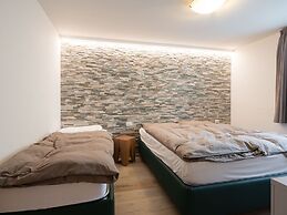 Belvilla by OYO Dossi