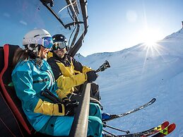 Holiday Home With Mountain View in Fugen