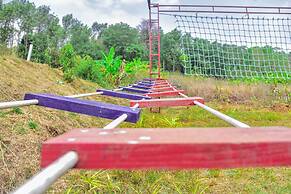 Clover Holiday Village