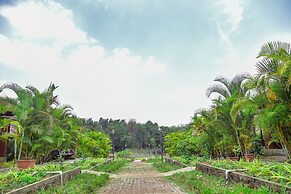 Clover Holiday Village