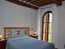 Apartment in Asciano With Pool