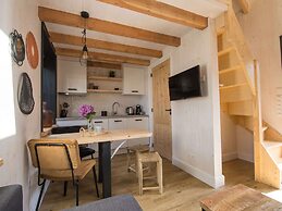 Cosy Chalet in the Heart of Monnickendam With Terrace