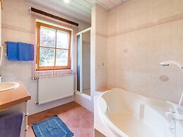 Cosy Apartment With Tiled Stove