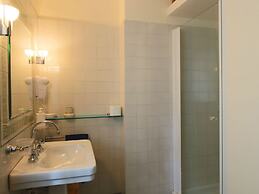 Belvilla by OYO Villa With Pool and Tennis Court