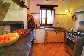 Rustic Holiday Home in Ortignano