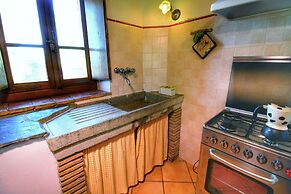 Rustic Holiday Home in Ortignano