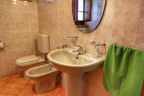 Rustic Holiday Home in Ortignano