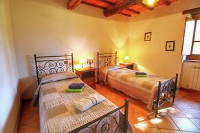 Rustic Holiday Home in Ortignano