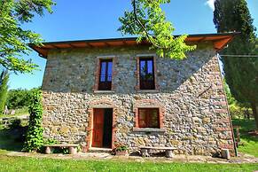 Rustic Holiday Home in Ortignano