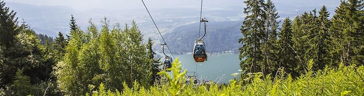 Cosy Holiday Home in Bodensdorf Near the Lake