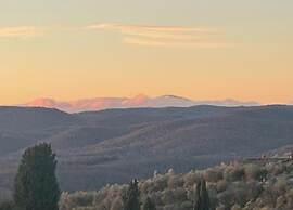 Belvilla by OYO Paulonia