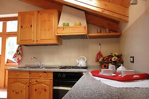 Belvilla by OYO Dossi