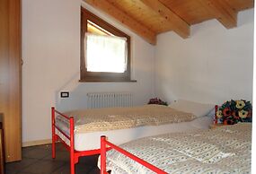 Belvilla by OYO Dossi