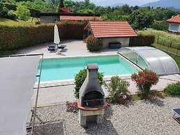Holiday Home Near Lago Maggiore Pool