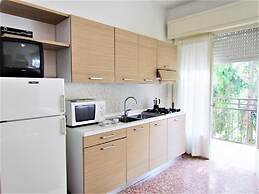 Beautiful Holiday Home With Shared Swimming Pool