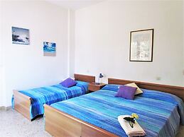 Beautiful Holiday Home With Shared Swimming Pool