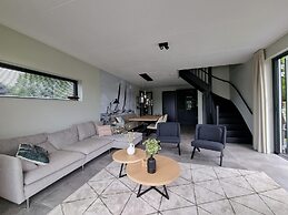 Villa in Balk With Jetty