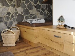 Chalet in Wagrain With Sauna and Swimming Pond