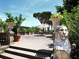 Belvilla by OYO Villa Manziana