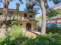 Villa in Porto Santa Near Beach