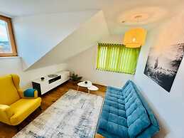 Apartment in a Charming Area