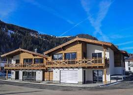 High-quality Apartment With ski Storage