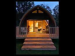 Romantic Tent Lodge in Dalerveen With Sauna