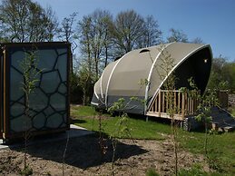 Romantic Tent Lodge in Dalerveen With Sauna