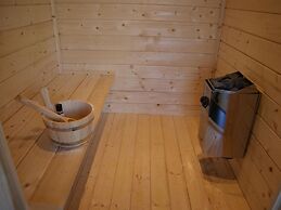 Romantic Tent Lodge in Dalerveen With Sauna