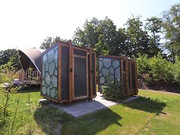 Romantic Tent Lodge in Dalerveen With Sauna