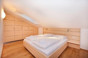 Spacious Apartment in Wald im Pinzgau With Sauna