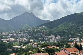 Wonder House & Panoramic View on the Amalfi Coast