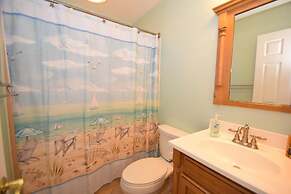 Harbour Island 21c 2 Bedroom Townhouse by RedAwning