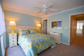 Harbour Island 21c 2 Bedroom Townhouse by RedAwning