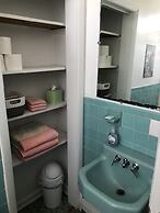 Beach Front On The Bay In Our Rustic, Pet Friendly Cottage 4 Bedroom C