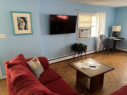 Beach Front On The Bay In Our Rustic, Pet Friendly Cottage 4 Bedroom C