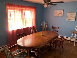 Beach Front On The Bay In Our Rustic, Pet Friendly Cottage 4 Bedroom C