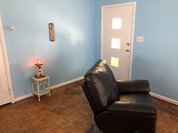 Beach Front On The Bay In Our Rustic, Pet Friendly Cottage 4 Bedroom C