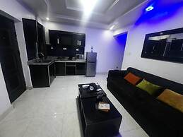 Ekulu Apartments