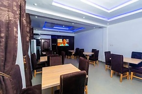 Ekulu Apartments