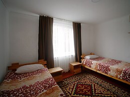 Guesthouse Alakol